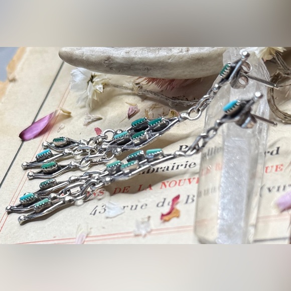 Artisan Native American Sterling Silver Turquoise Chandelier Dangle Earrings - Picture 9 of 10